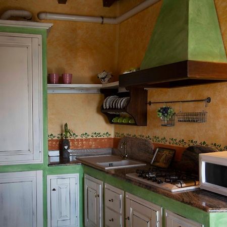 Casa Vacanze Le Tre Casette Ameglia Dış mekan fotoğraf