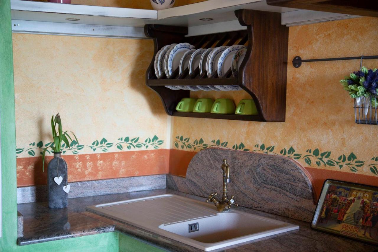 Casa Vacanze Le Tre Casette Ameglia Dış mekan fotoğraf